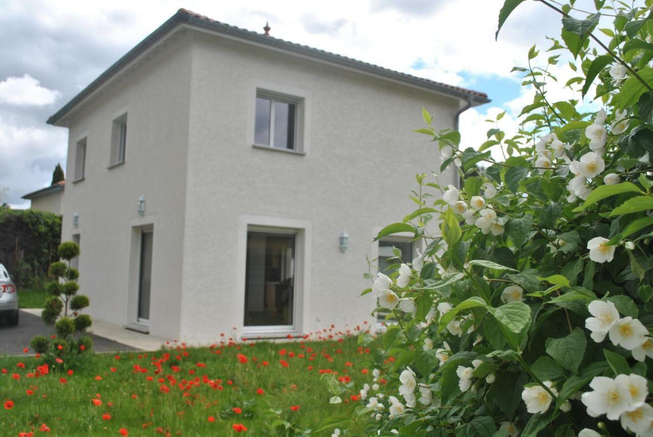 La Marina Villa Chassieu Exterior photo